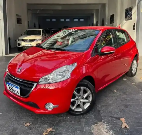 Peugeot 208 2015 - foto 1