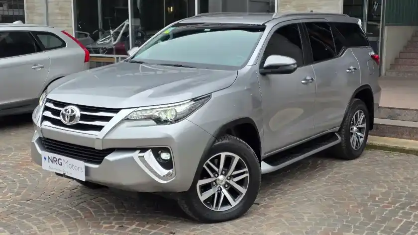 Toyota Sw4 2.8 Srx 177Cv 4X4 7As At 2020 - foto 1