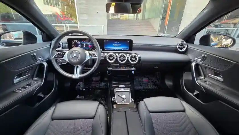 Mercedes-Benz Clase A 1.3 A200 163Cv Progressive Hatch 2023 - foto 4