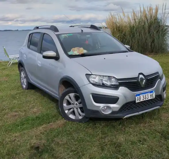 Renault Sandero Stepway 2017 - foto 1