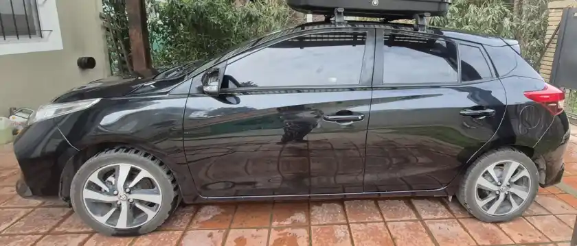 Toyota Yaris 1.5 107Cv Xls Cvt 2022 - foto 3