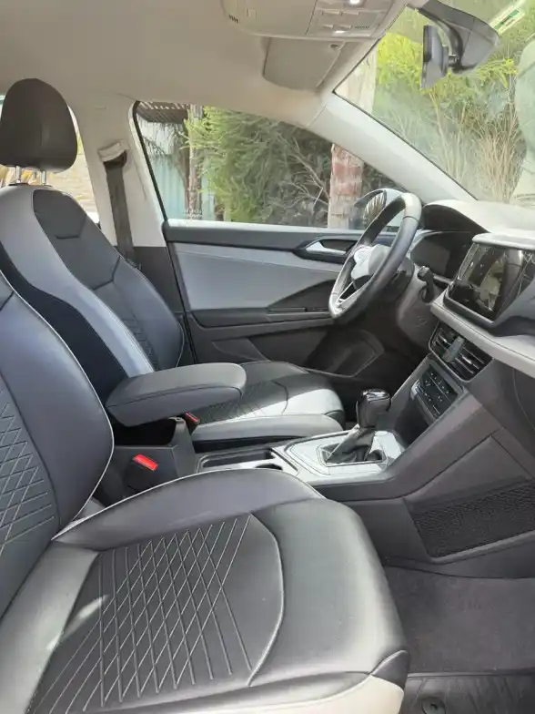 Volkswagen Taos 1.4 250 Tsi Comfortline 2023 - foto 5