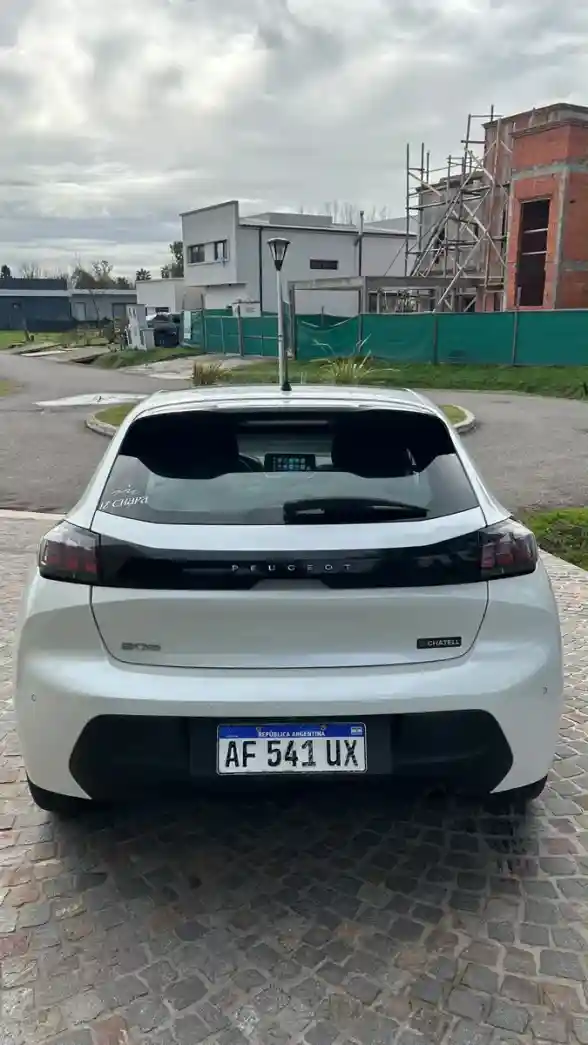 Peugeot 208 1.6 Style 2022 - foto 4