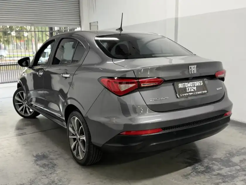 Fiat Cronos 1.8 16V Precision 2022 - foto 3