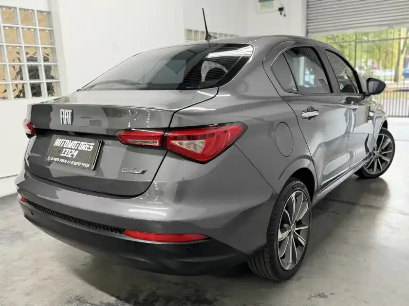 Fiat Cronos 1.8 16V Precision 2022 - foto 5