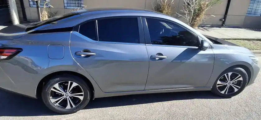 Nissan Sentra 2.0 Advance Cvt 2022 - foto 2