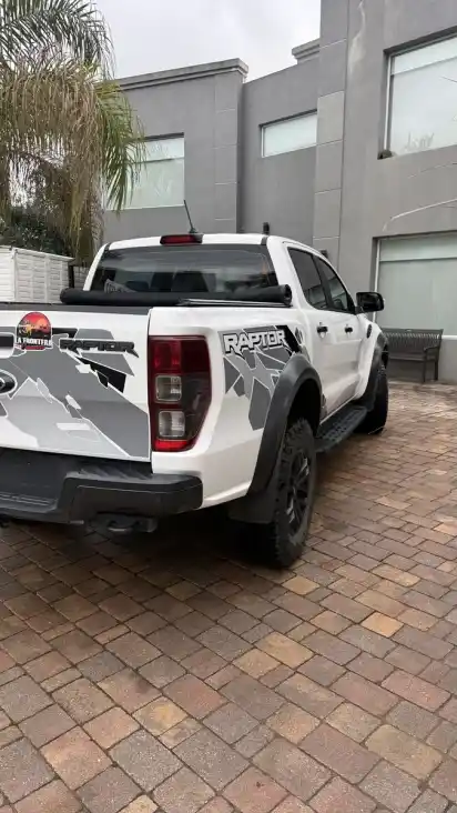 Ford Ranger Raptor 2022 - foto 2