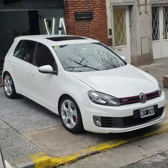 Volkswagen Golf 2.0 Vi Gti Nav Tsi 211Cv Dsg 2013 - foto 3
