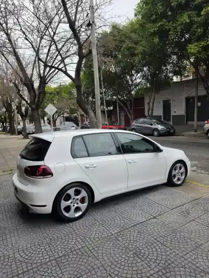 Volkswagen Golf 2.0 Vi Gti Nav Tsi 211Cv Dsg 2013 - foto 4