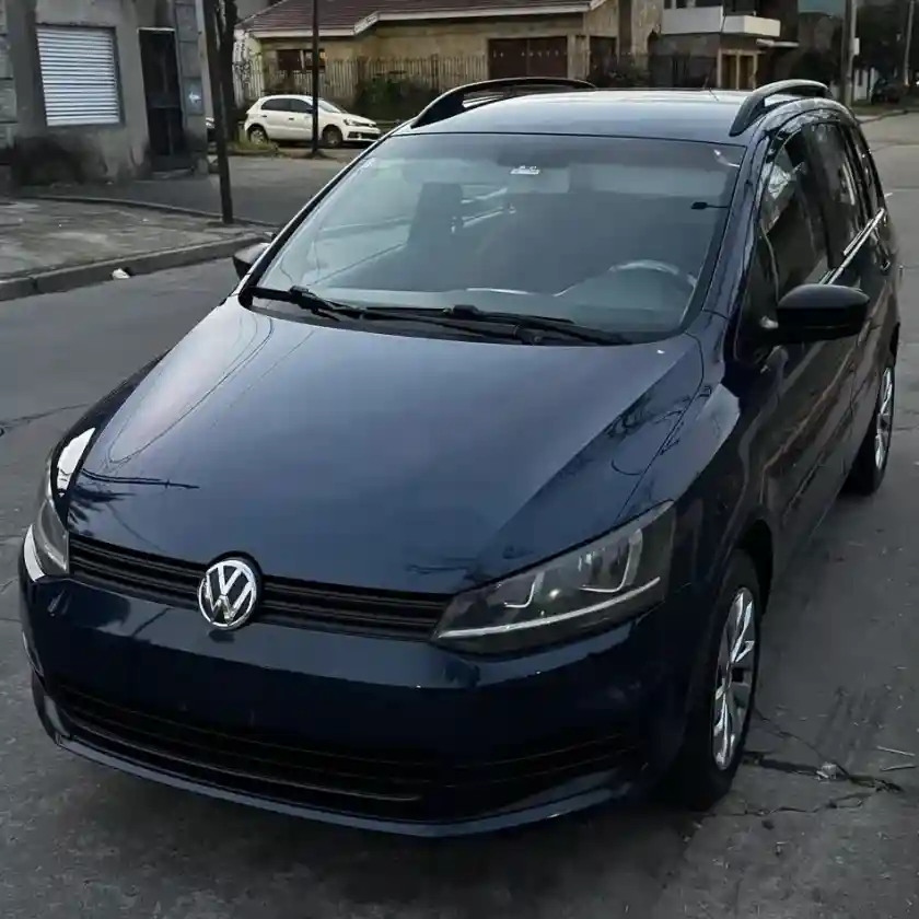 Volkswagen Suran 1.6 Comfortline 101Cv 2015 - foto 1