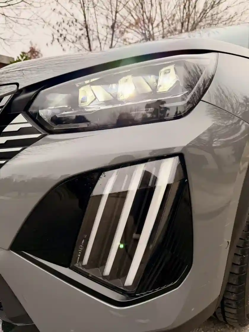 Peugeot 2008 1.0T Gt 2024 - foto 5