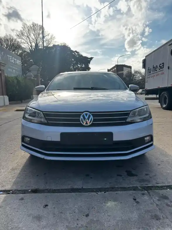 Volkswagen Vento 1.4 Tsi Comfortline 150Cv 2018 - foto 3