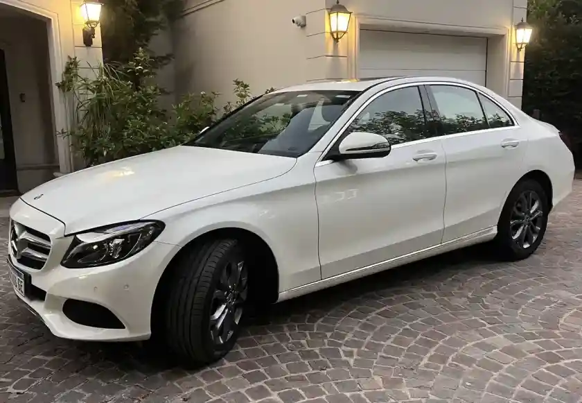 Mercedes-Benz Clase C 2.0 C200 Avantgarde At 184Cv 2018 - foto 1