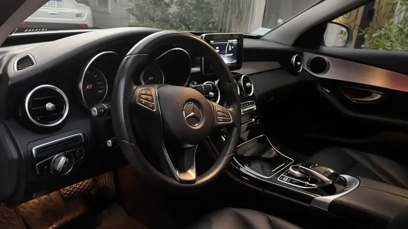 Mercedes-Benz Clase C 2.0 C200 Avantgarde At 184Cv 2018 - foto 5
