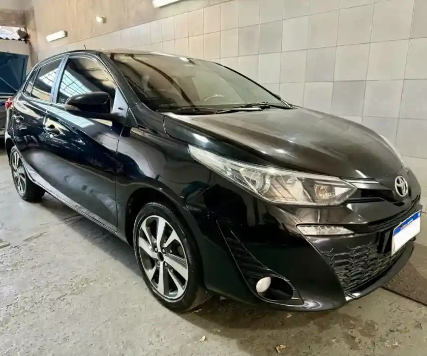 Toyota Yaris 1.5 107Cv Xls Pack Cvt 2021 - foto 1