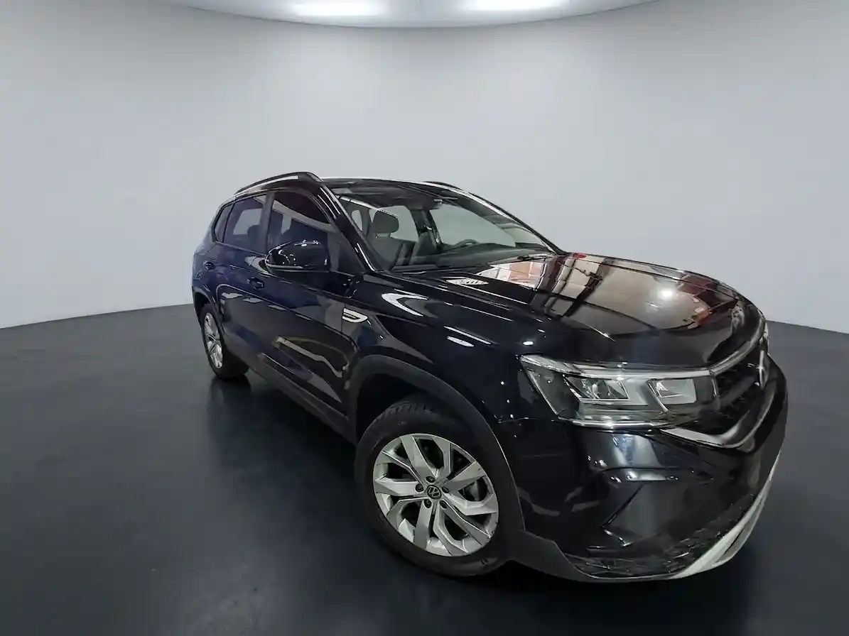 Volkswagen Taos 2023 - foto 1