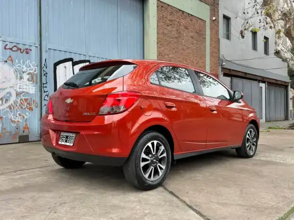 Chevrolet Onix 1.4 Ltz Mt 98Cv 2013 - foto 4