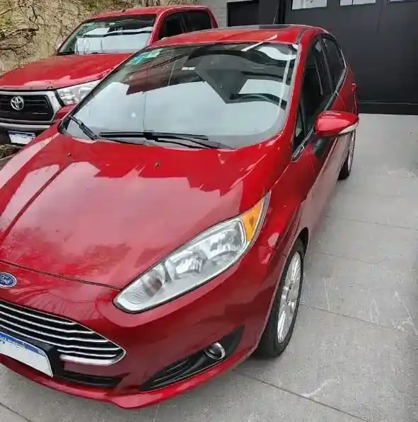 Ford Fiesta Kinetic 1.6 Titanium 120Cv 2016 - foto 1