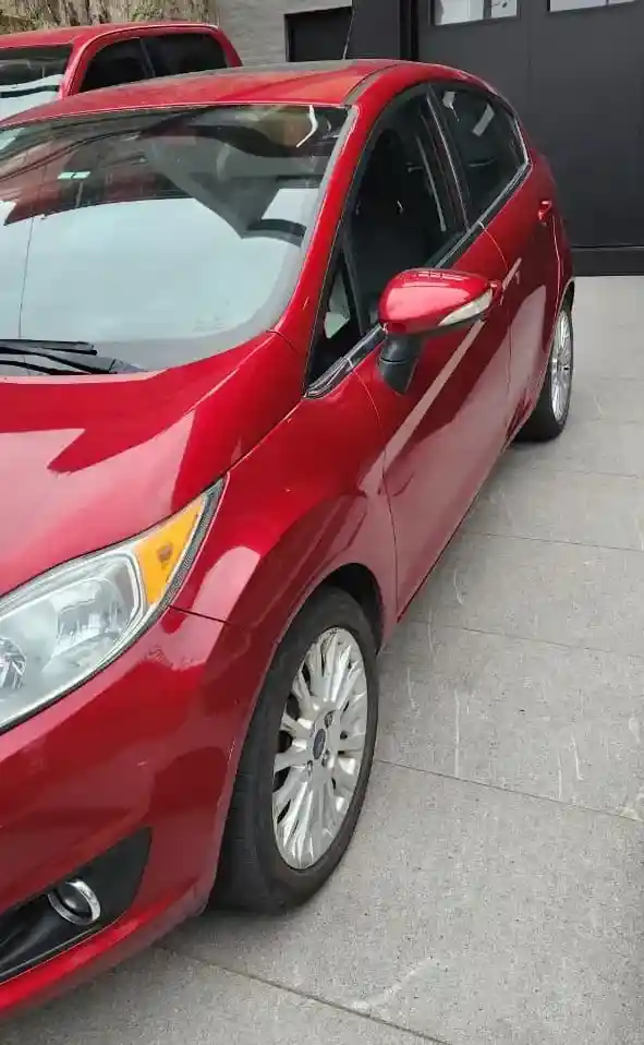 Ford Fiesta Kinetic 1.6 Titanium 120Cv 2016 - foto 2