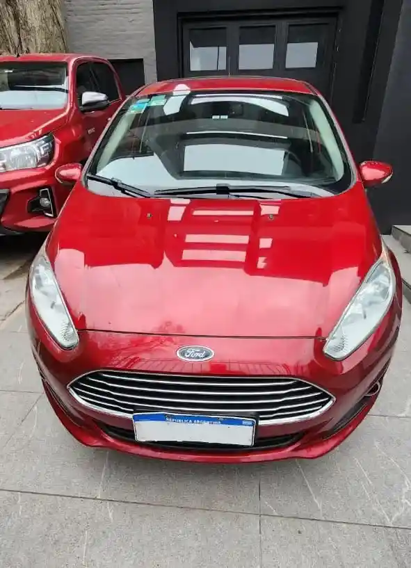 Ford Fiesta Kinetic 1.6 Titanium 120Cv 2016 - foto 3