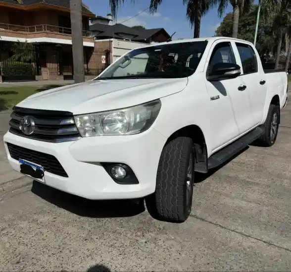 Toyota Hilux Pick-Up 2.4 Cd Dx 150Cv 4X2 2017 - foto 1