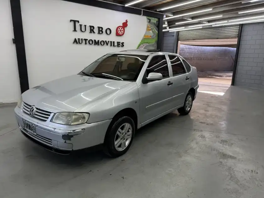 Volkswagen Polo Classic 1.9 I Highline 2007 - foto 1