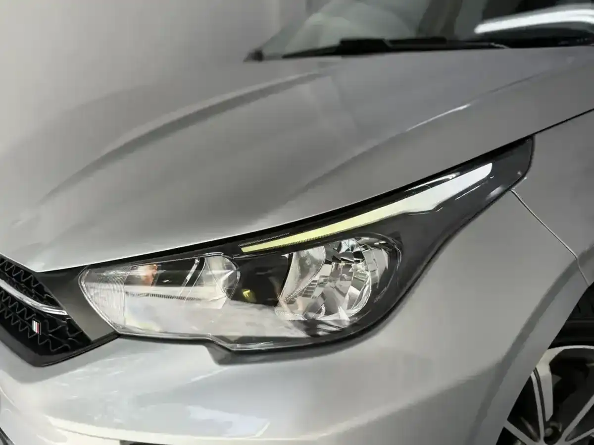 Fiat Cronos 1.8 16V Precision Pack Premium 2021 - foto 3