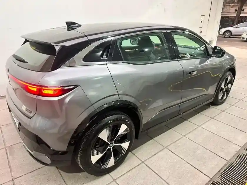 Renault Megane E-Tech 0.0 100% Electric 2024 - foto 4