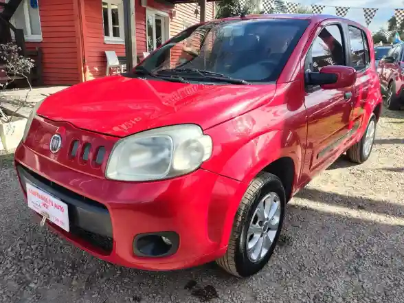 Fiat Uno 1.4 8V Attractive 2012 - foto 1