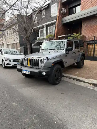 Jeep Wrangler 3.6 Unlimited Sahara 4X4 At8 2019 - foto 1