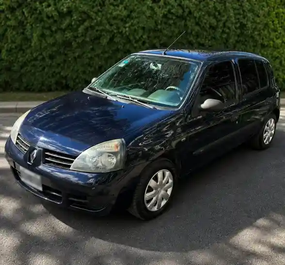 Renault Clio 1.2 Authentique Pack Ii 75Cv 2011 - foto 1