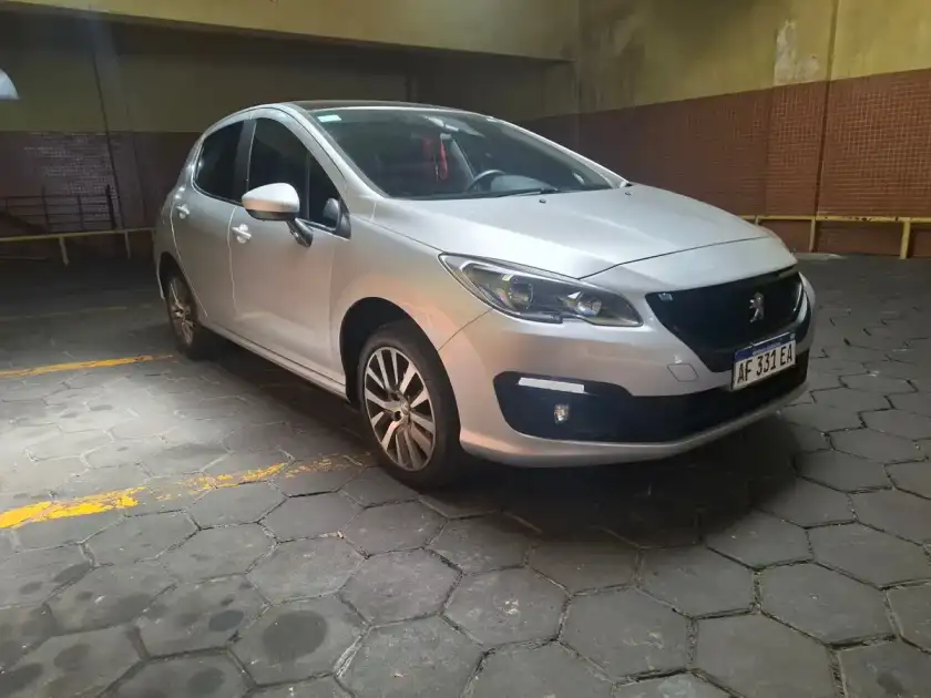 Peugeot 308 1.6 Feline Hdi 115Cv 2022 - foto 1