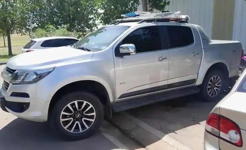 Chevrolet S10 2018 - foto 1