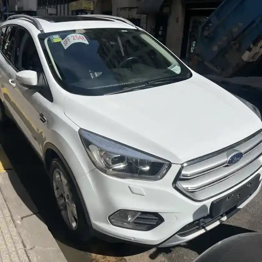 Ford Kuga 2018 - foto 1