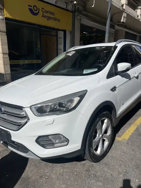 Ford Kuga 2.0 Titanium At Awd 2018 - foto 2