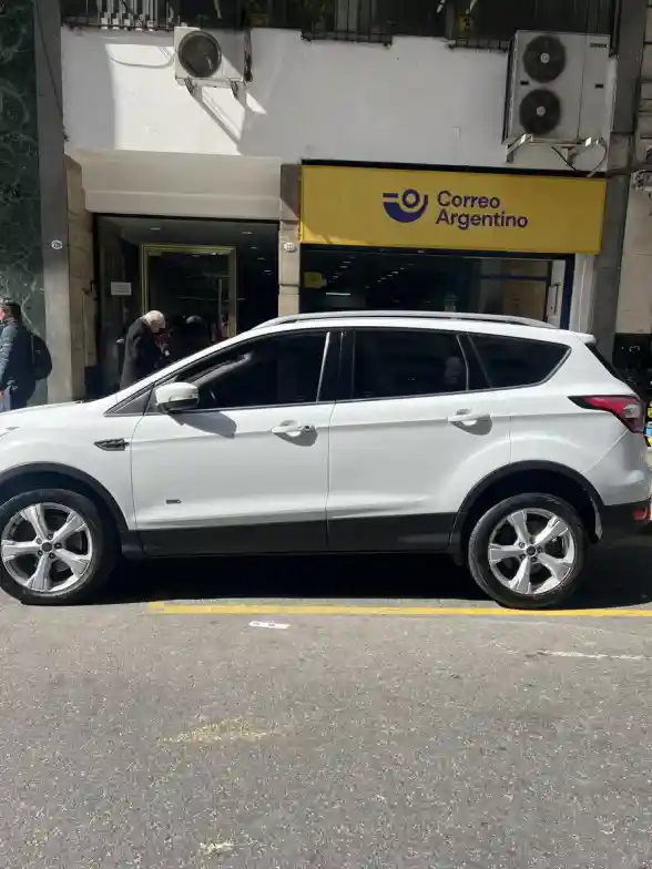 Ford Kuga 2.0 Titanium At Awd 2018 - foto 5