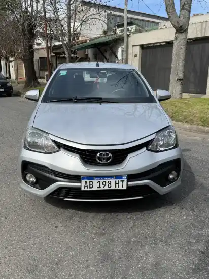 Toyota Etios 1.5 Xls At 2017 - foto 3