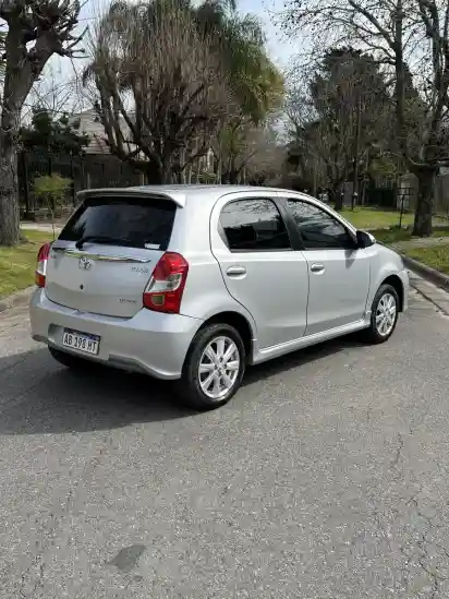 Toyota Etios 1.5 Xls At 2017 - foto 5