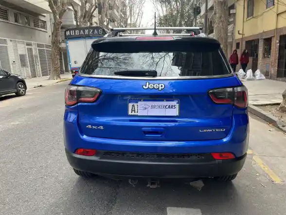 Jeep Compass 2.4 Longitude Plus 4X4 2018 - foto 5