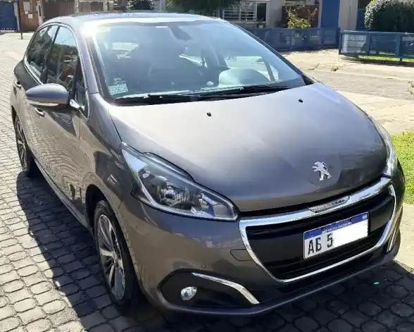 Peugeot 208 1.6 Feline 2017 - foto 1