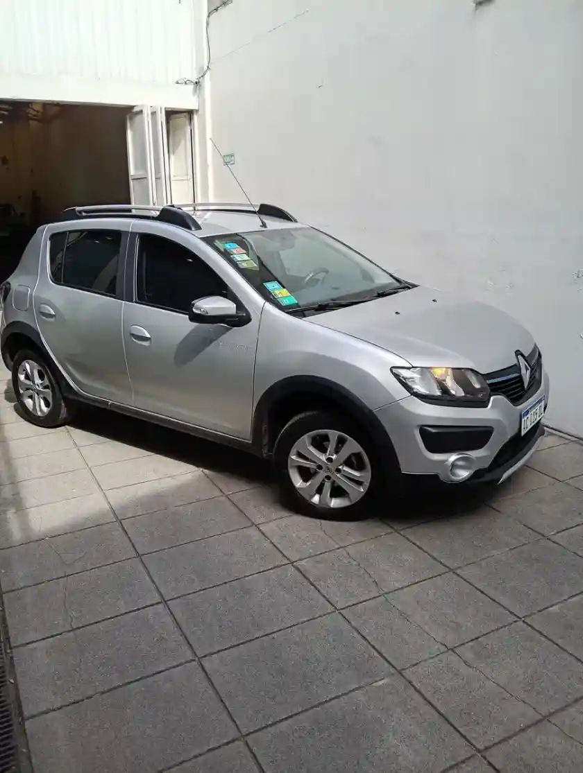 Renault Sandero Stepway 1.6 Privilege 105Cv 2017 - foto 5