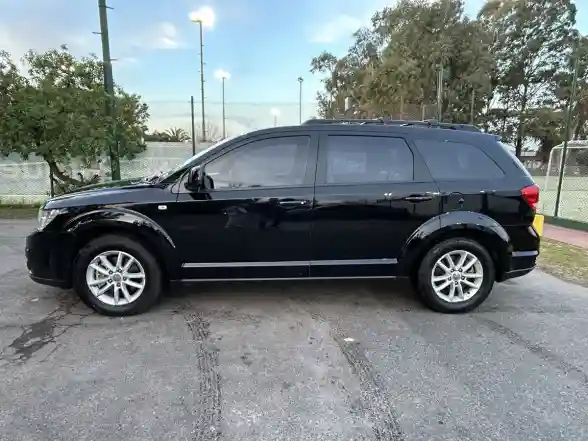 Dodge Journey 2.4 Sxt 170Cv (Techo, Dvd, Nav) 2017 - foto 3