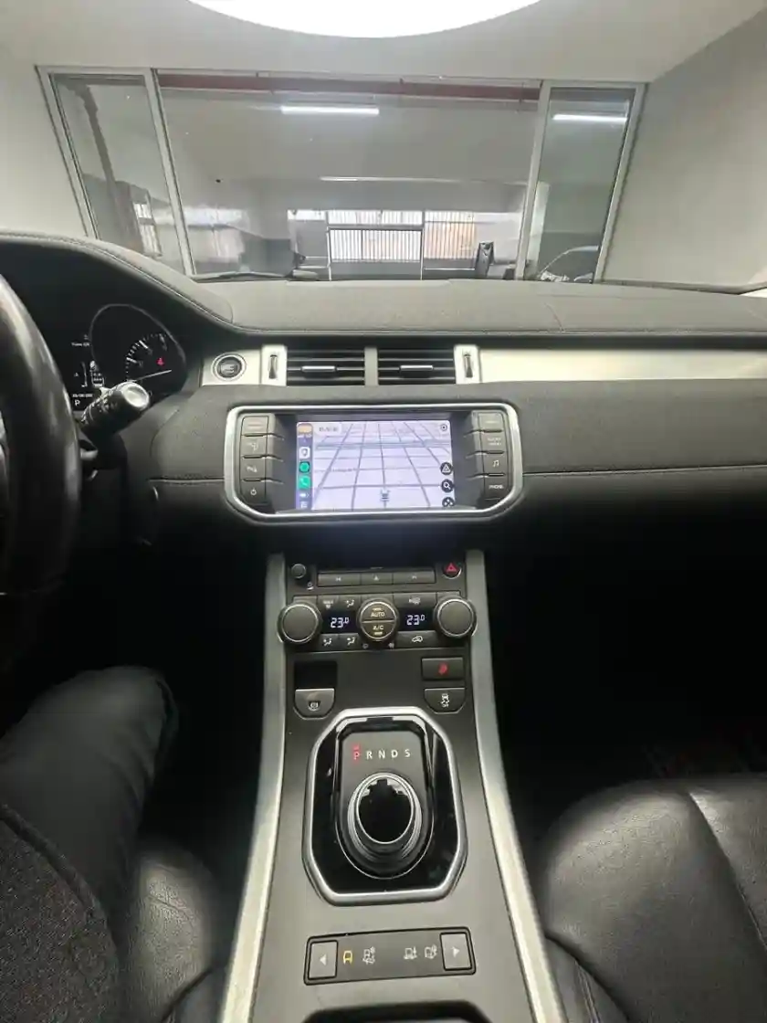 Land Rover Evoque 2.0 Pure Plus 240Cv 2012 - foto 2