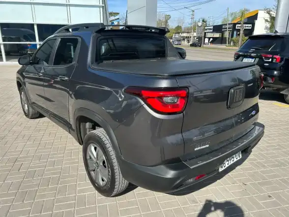 Fiat Toro 1.8 Freedom 4X2 At 2024 - foto 3