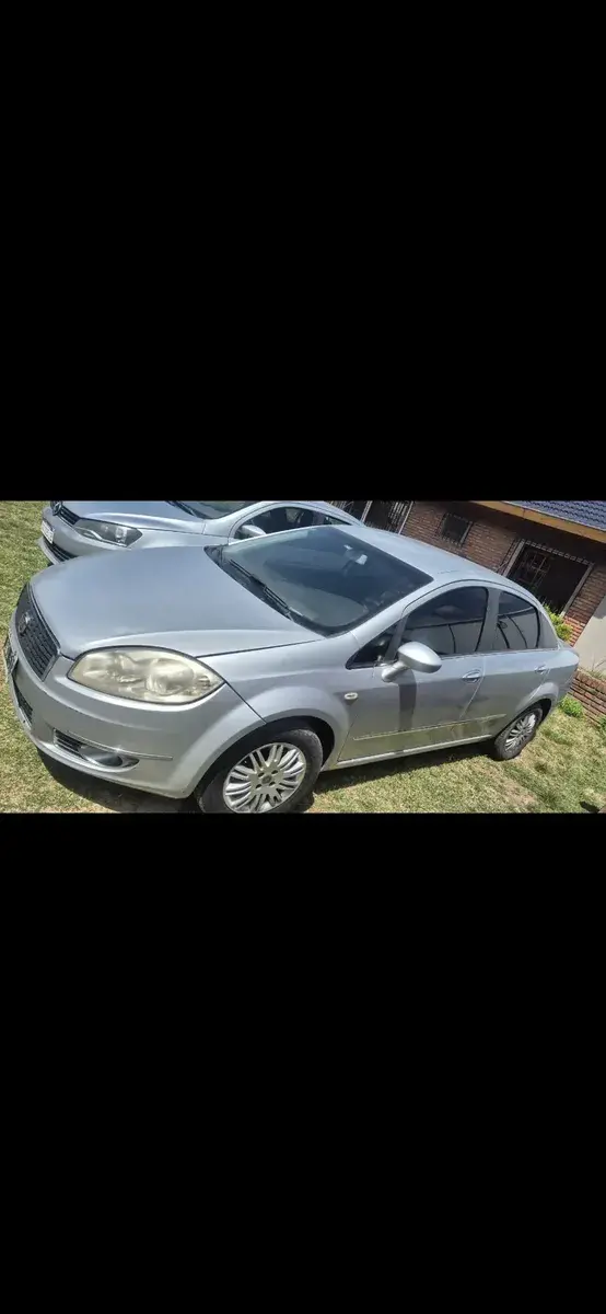 Fiat Linea 1.9 Essence 2011 - foto 3