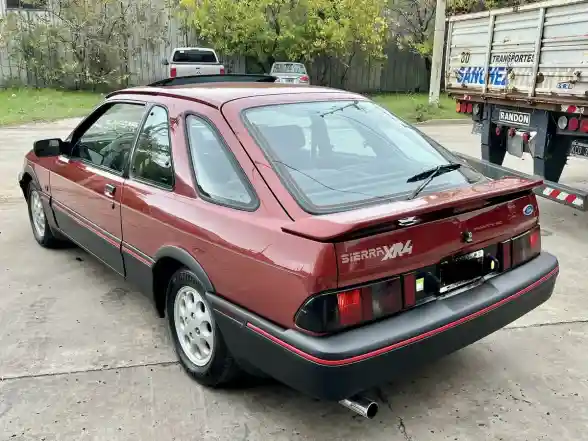 Ford Sierra Coupe 2.3 Xr4 1986 - foto 4