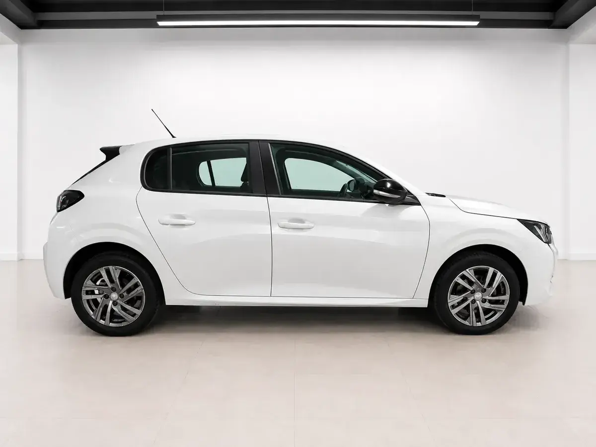 Peugeot 208 1.6 Feline Tiptronic 2021 - foto 4