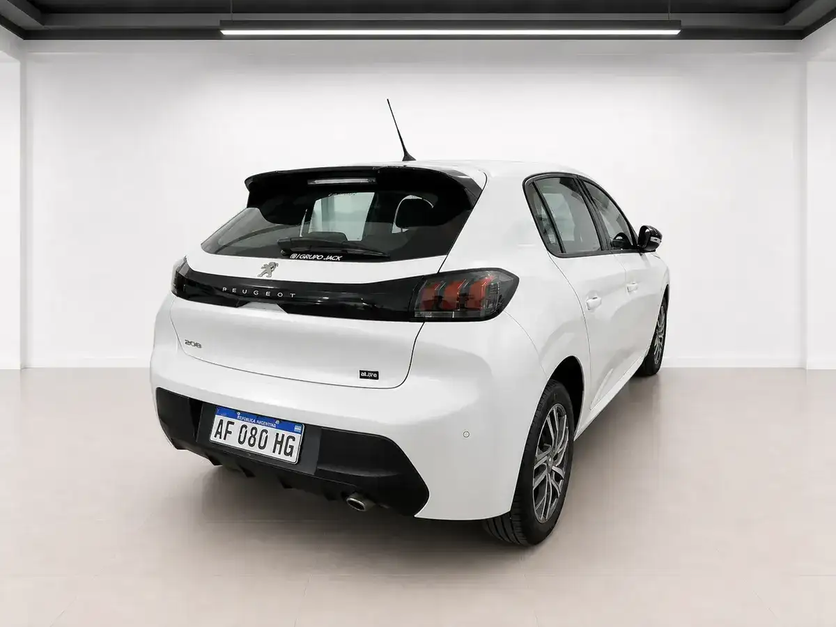 Peugeot 208 1.6 Feline Tiptronic 2021 - foto 5