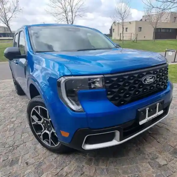 Ford Maverick 2.5 Fhev Lariat Hibrida Ecvt Awd My25 2025 - foto 1