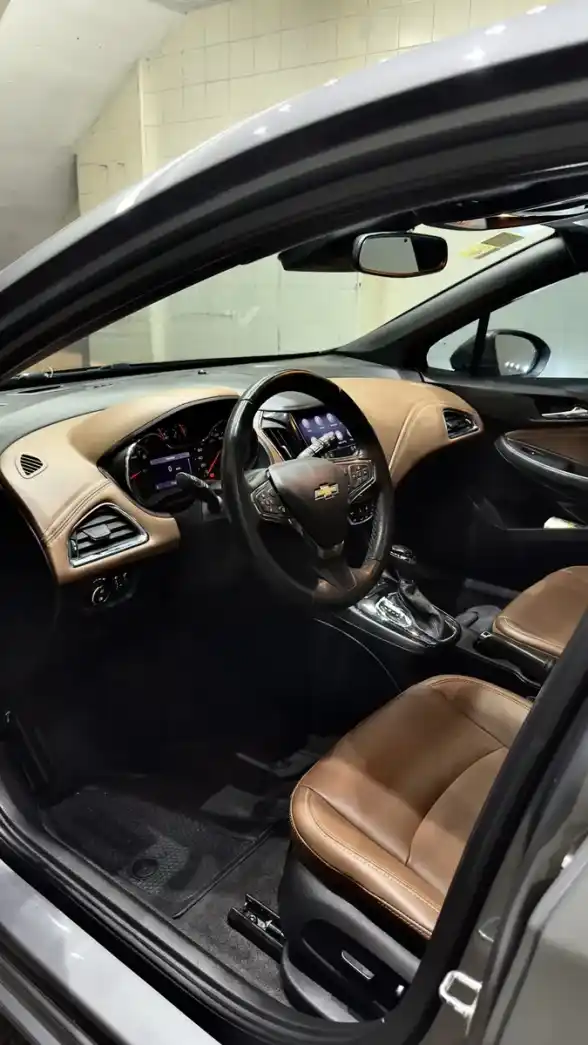 Chevrolet Cruze 5 1.4 Premier At 5P 2021 - foto 3